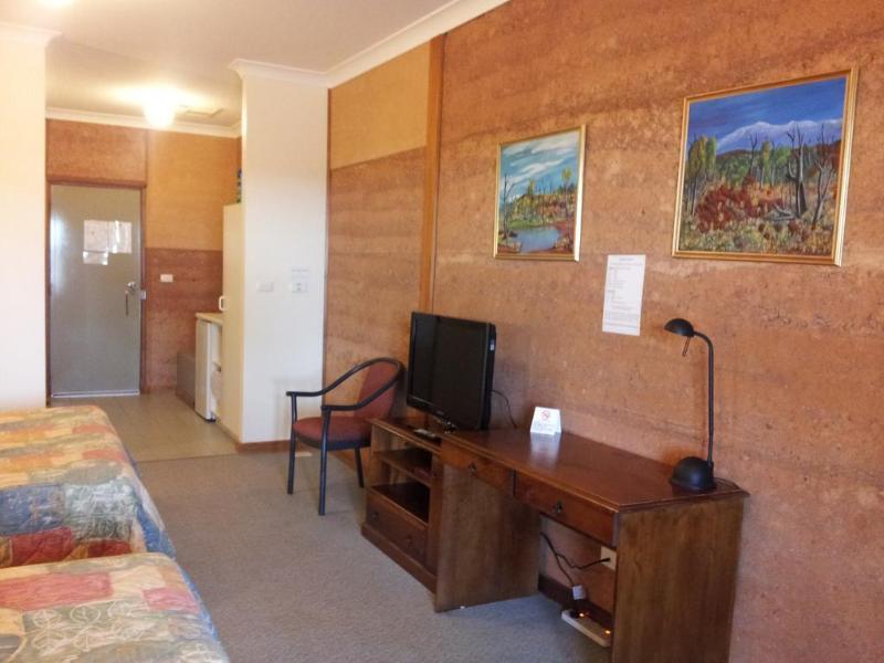 Mud Hut Motel Coober Pedy Eksteriør bilde